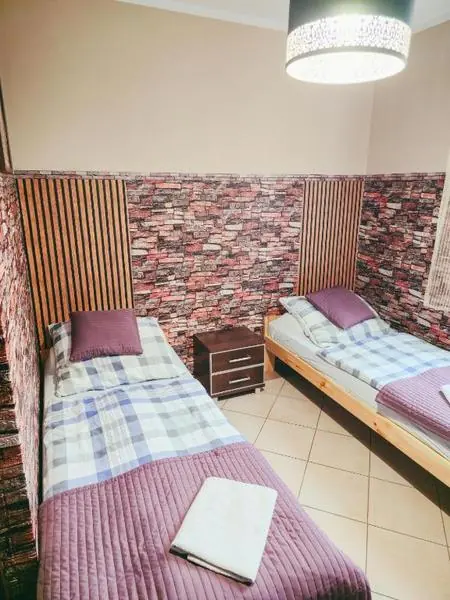 Pokoje i wnętrza Pensjonatu Li-Mar w Piszu — zdjęcie 15