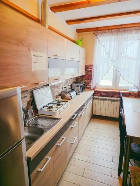 Pokoje i wnętrza Pensjonatu Li-Mar w Piszu — zdjęcie 18